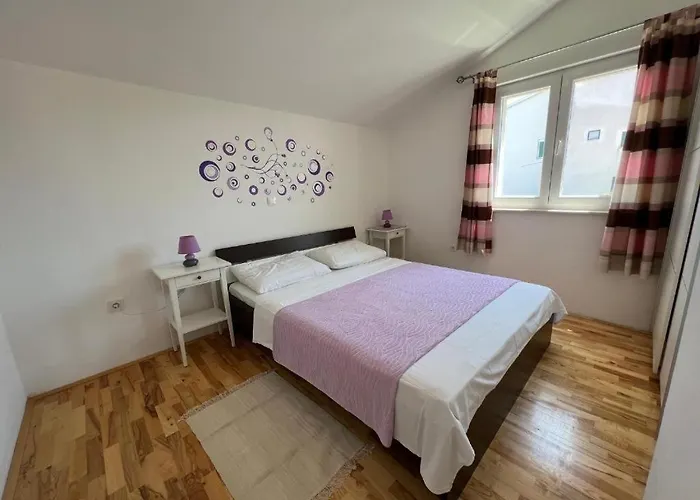 Apartamento With Parking Space Sveti Filip I Jakov, Biograd - 25177 Sveti Filip i Jakov