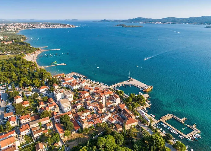 With Parking Space Sveti Filip I Jakov, Biograd - 25177 *